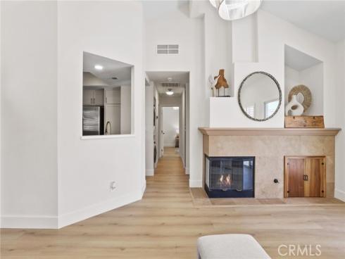 1004 S Dewcrest , Anaheim, CA