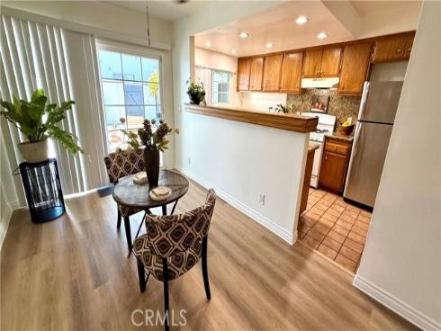1950 W Glenoaks #a , Anaheim, CA