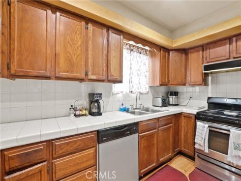 3129 W Olinda  , Anaheim, CA