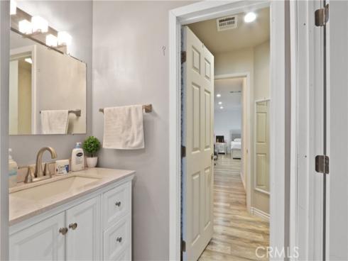 3129 W Olinda  , Anaheim, CA