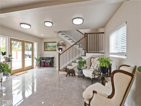 3129 W Olinda  , Anaheim, CA