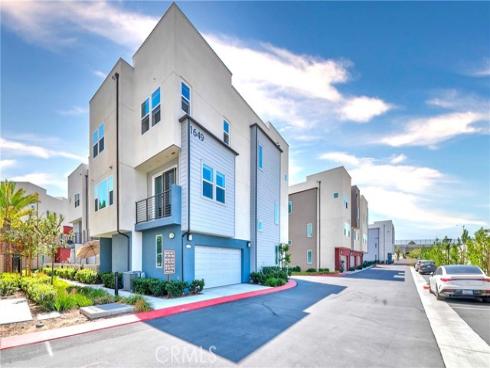 1649 W Lincoln Avenue 103 , Anaheim, CA