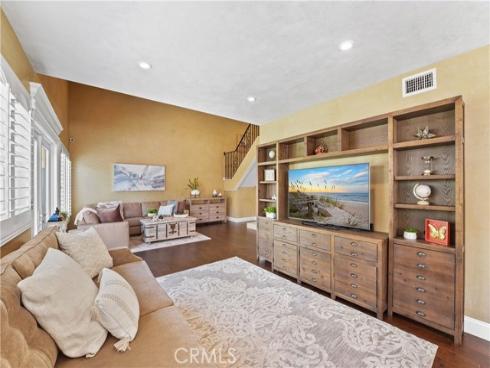 1571 W Tedmar , Anaheim, CA