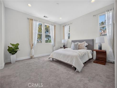 340 S Auburn Heights , Anaheim, CA