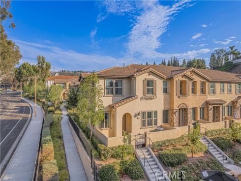340 S Auburn Heights , Anaheim, CA