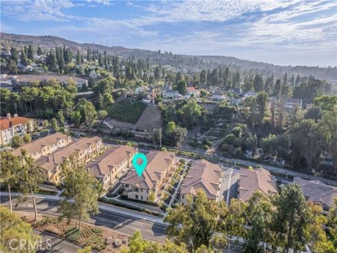 340 S Auburn Heights , Anaheim, CA