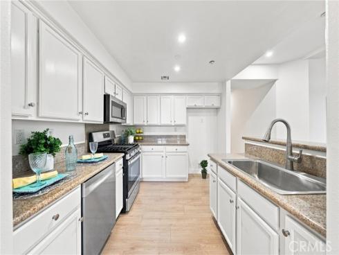 1138 N Euclid 5 Street, Anaheim, CA