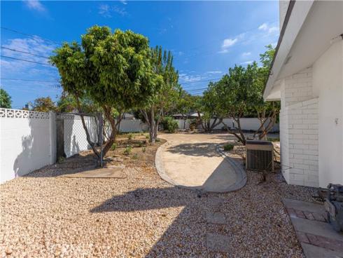 1243 E Live Oak Court, Anaheim, CA