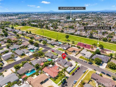10212  Sherrill  , Anaheim, CA