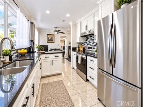 10212 Sherrill , Anaheim, CA