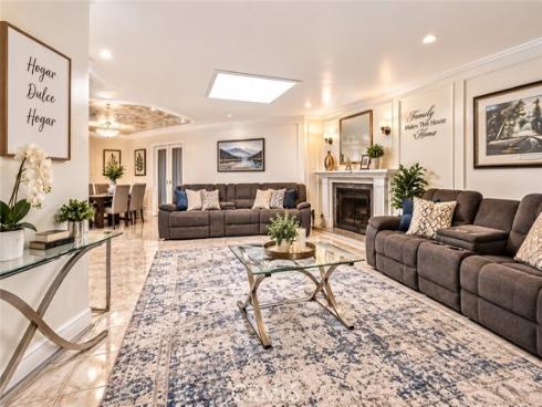 10212 Sherrill , Anaheim, CA