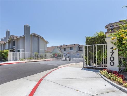 1700 W Cerritos 256 , Anaheim, CA