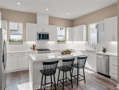 1423 W Cara , Anaheim, CA