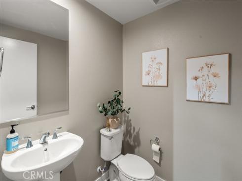 1423 W Cara , Anaheim, CA