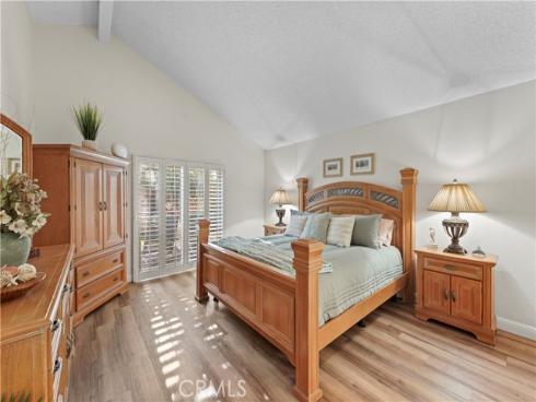 1153 N Outrigger , Anaheim, CA