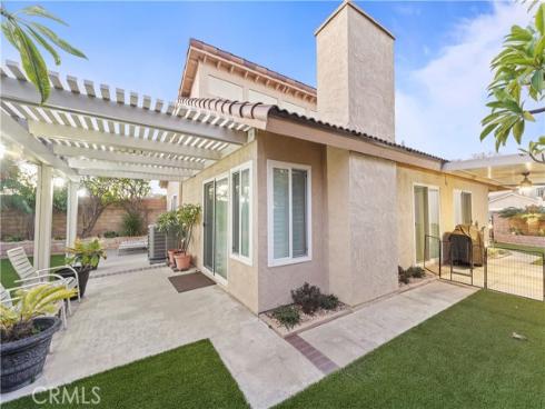 1153 N Outrigger , Anaheim, CA