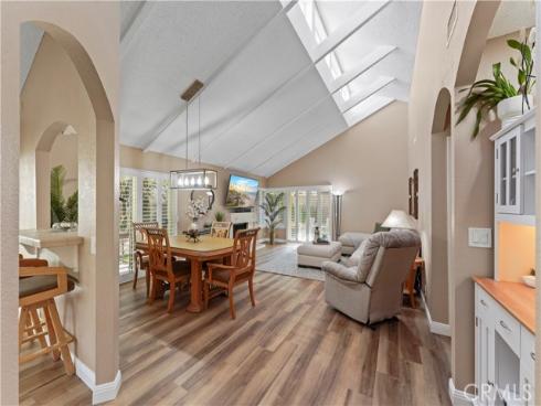1153 N Outrigger , Anaheim, CA