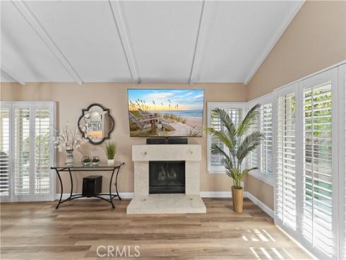 1153 N Outrigger , Anaheim, CA