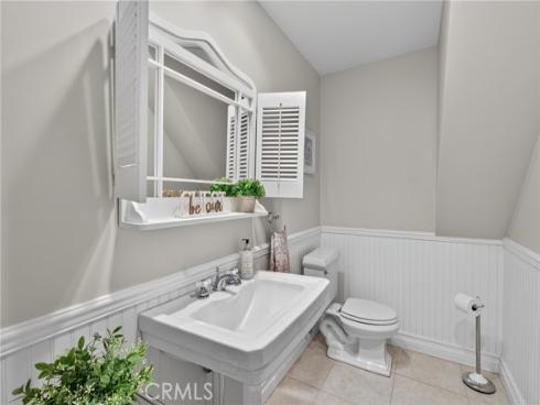5901 E Hadrians Crescent , Anaheim, CA