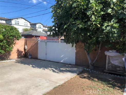 1234 E Oak Street, Anaheim, CA