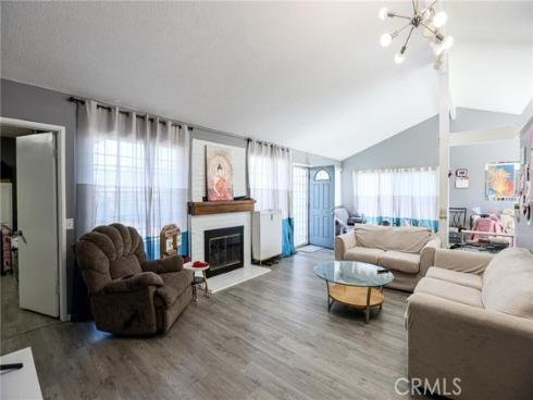 2186 W Huntington , Anaheim, CA