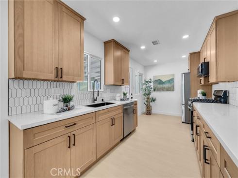2849 W Polk Avenue, Anaheim, CA
