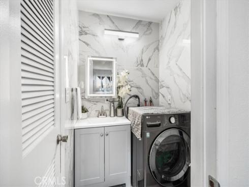 278 N Wilshire 129 , Anaheim, CA