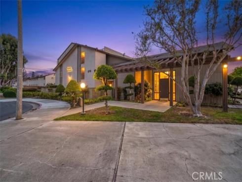 278 N Wilshire 129 , Anaheim, CA