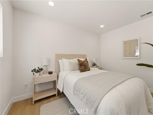 3186 E Radcliffe  , Anaheim, CA