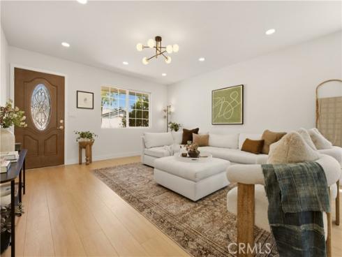 3186 E Radcliffe  , Anaheim, CA