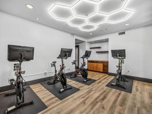 1801 E Katella Ave 4023 , Anaheim, CA