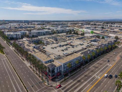 1801 E Katella Ave 4023 , Anaheim, CA
