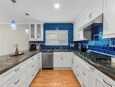 1111 W La Entrada , Anaheim, CA