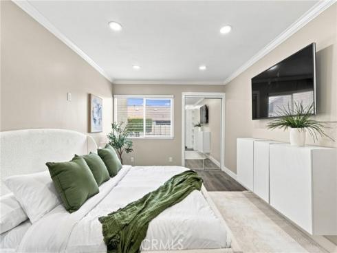 278 N Wilshire 108 , Anaheim, CA