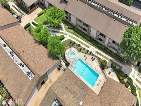 278 N Wilshire  108 , Anaheim, CA
