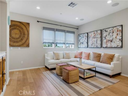 3320 W Mirano  , Anaheim, CA