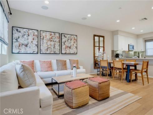 3320 W Mirano  , Anaheim, CA
