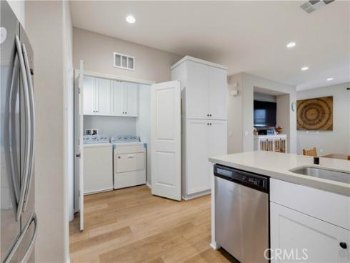 3320 W Mirano  , Anaheim, CA