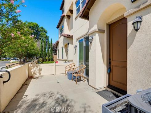3320 W Mirano  , Anaheim, CA