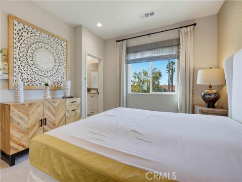 3320 W Mirano  , Anaheim, CA