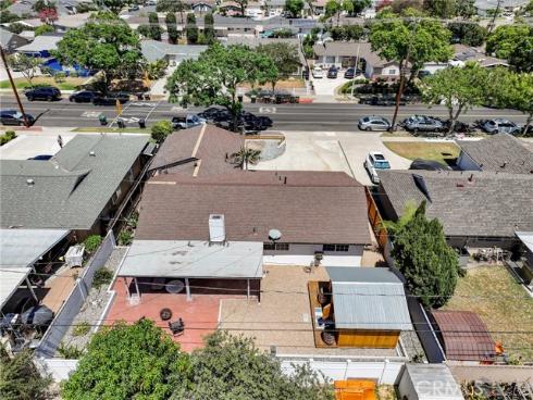 1566 W Crone , Anaheim, CA