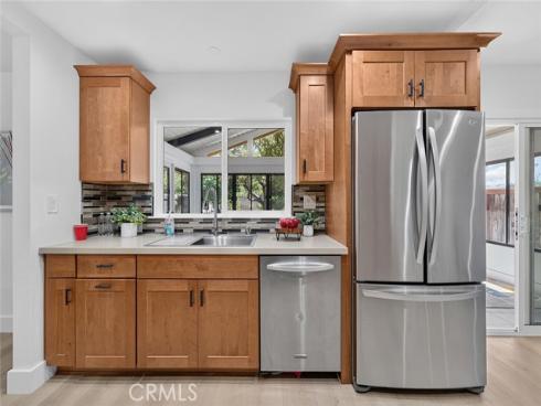 1194 N Leeward , Anaheim, CA