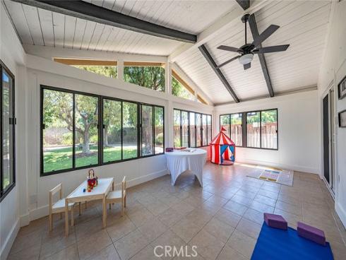 1194 N Leeward , Anaheim, CA