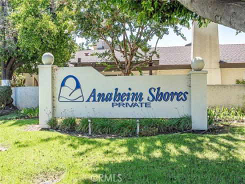 1194 N Leeward , Anaheim, CA