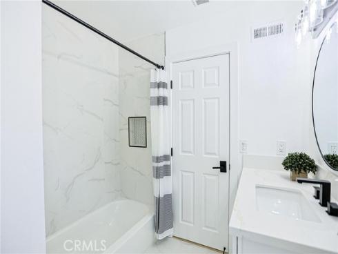 1246 E Turin  , Anaheim, CA