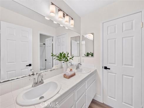 8856 E Crestview Lane , Anaheim, CA