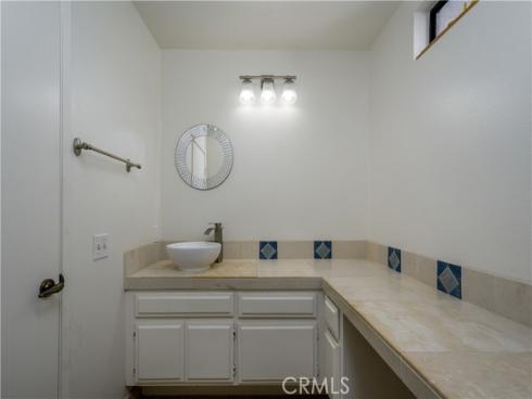 1352 N Mako , Anaheim, CA