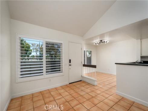 1352 N Mako , Anaheim, CA