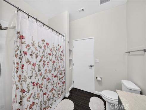 435 W Center Street 316 , Anaheim, CA