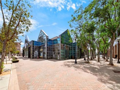 435 W Center Street 316 , Anaheim, CA